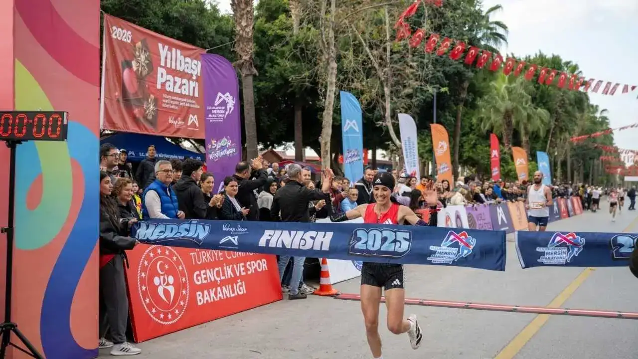Mersin’de Kültürlerarası Spor Şöleni: Nefes Kesen Maraton Başladı! 4